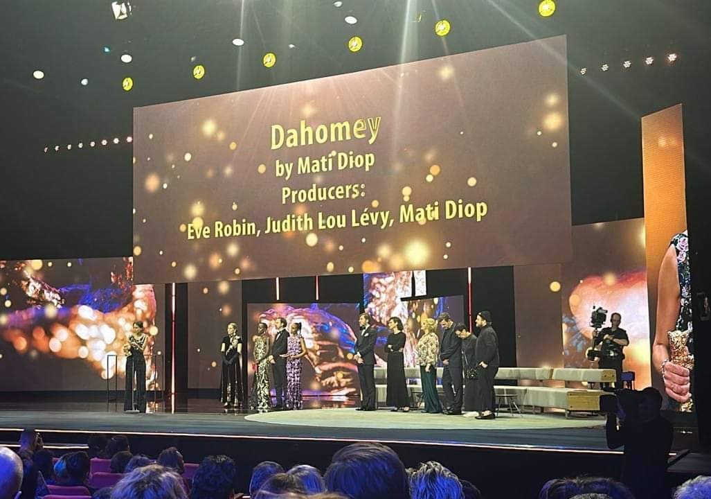 Mati Diop remporte l’Ours d’Or à la Berlinale – Sénégal Njaay – Senegal-njaay.com