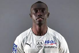 Report de la présidentielle : « J’ai honte », Papis Demba Cissé