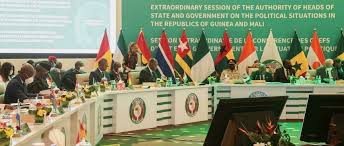 REPORT : Ismaïla Madior Fall répond à la Cedeao