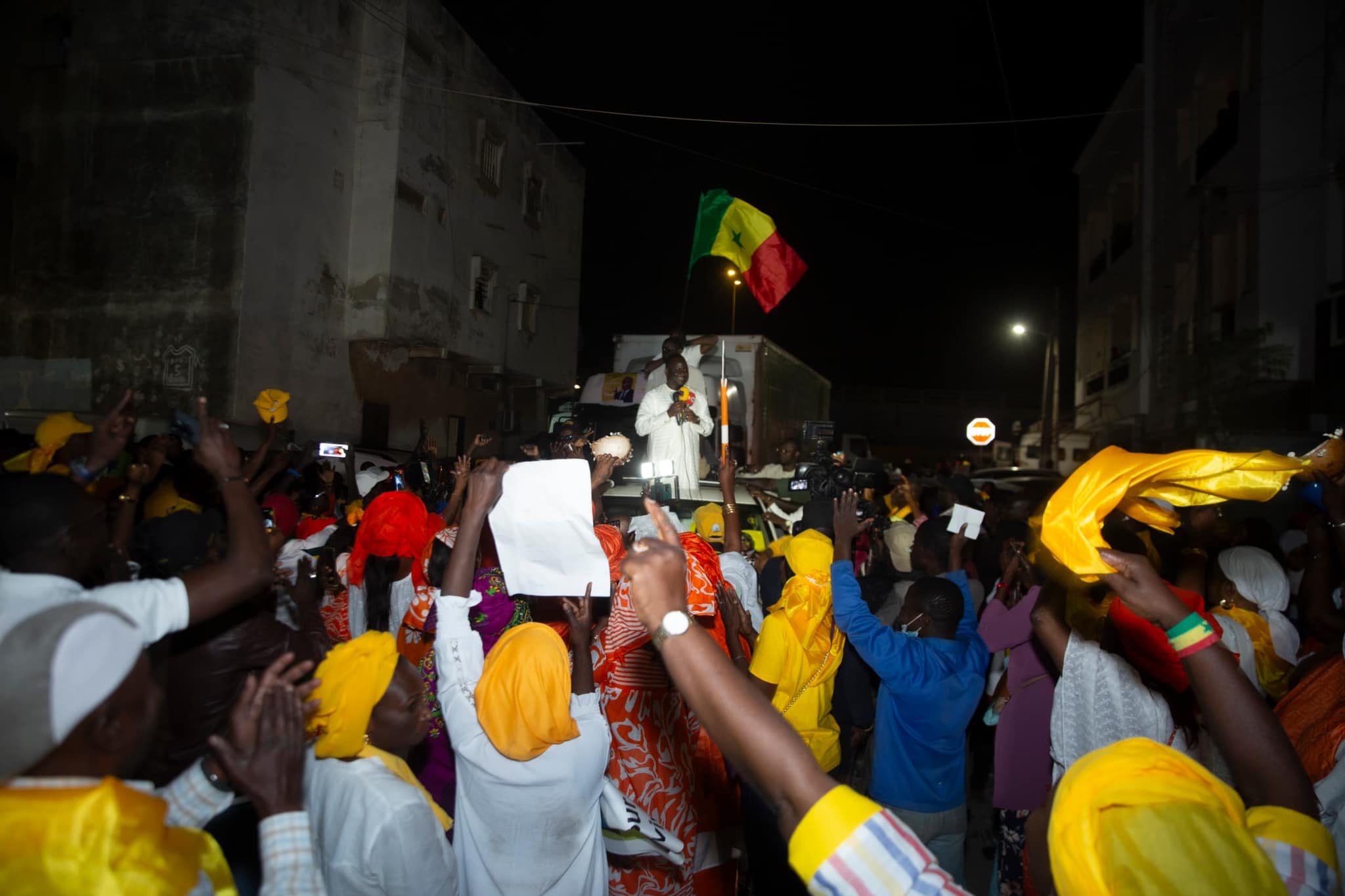 Mbour : Déthié Fall s’engage à satisfaire les doléances des femmes et des pêcheurs