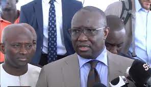 Thiès : Mouhamadou Makhtar Cissé visite deux centres témoins pour vérifier l’état du dispositif électoral