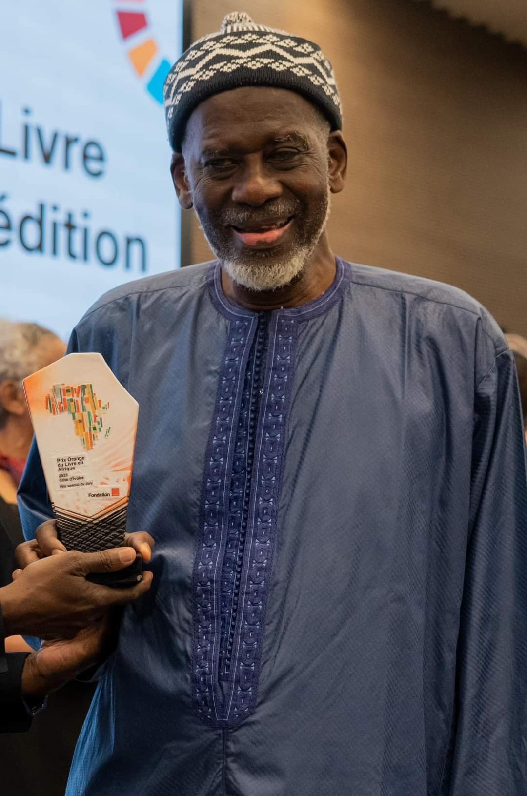 Lauréat du Prix Alioune Badara Beye 2024 – Magazine Sénégal Njaay – Senegal-njaay.com