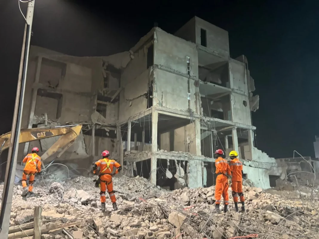 11 morts dans l’effondrement d’un immeuble en construction à TOUBA
