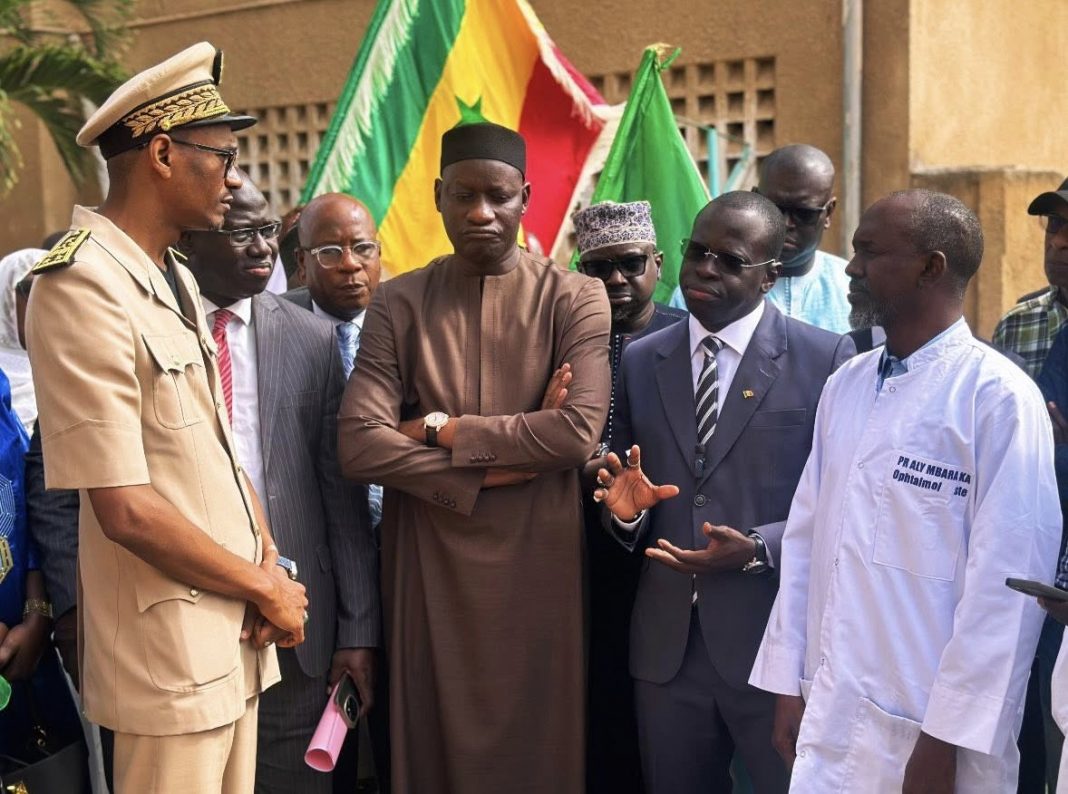 Hôpital Abass Ndao – Le maire Abass Fall ouvre le SAU rénové et annonce un geste fort pour la maternité