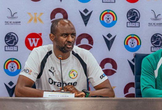 Première victoire de Vieira : Le sélectionneur pointe déjà les lacunes des Lions